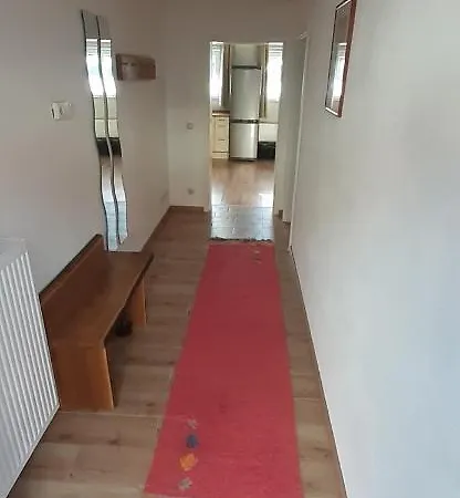 1a Apartment *